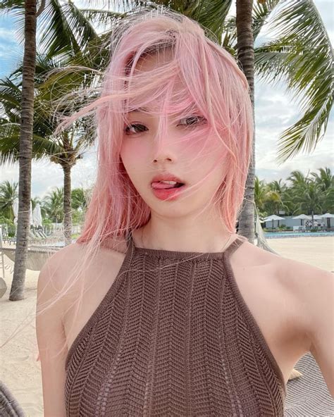 vyvan le|: r/VyvanLe